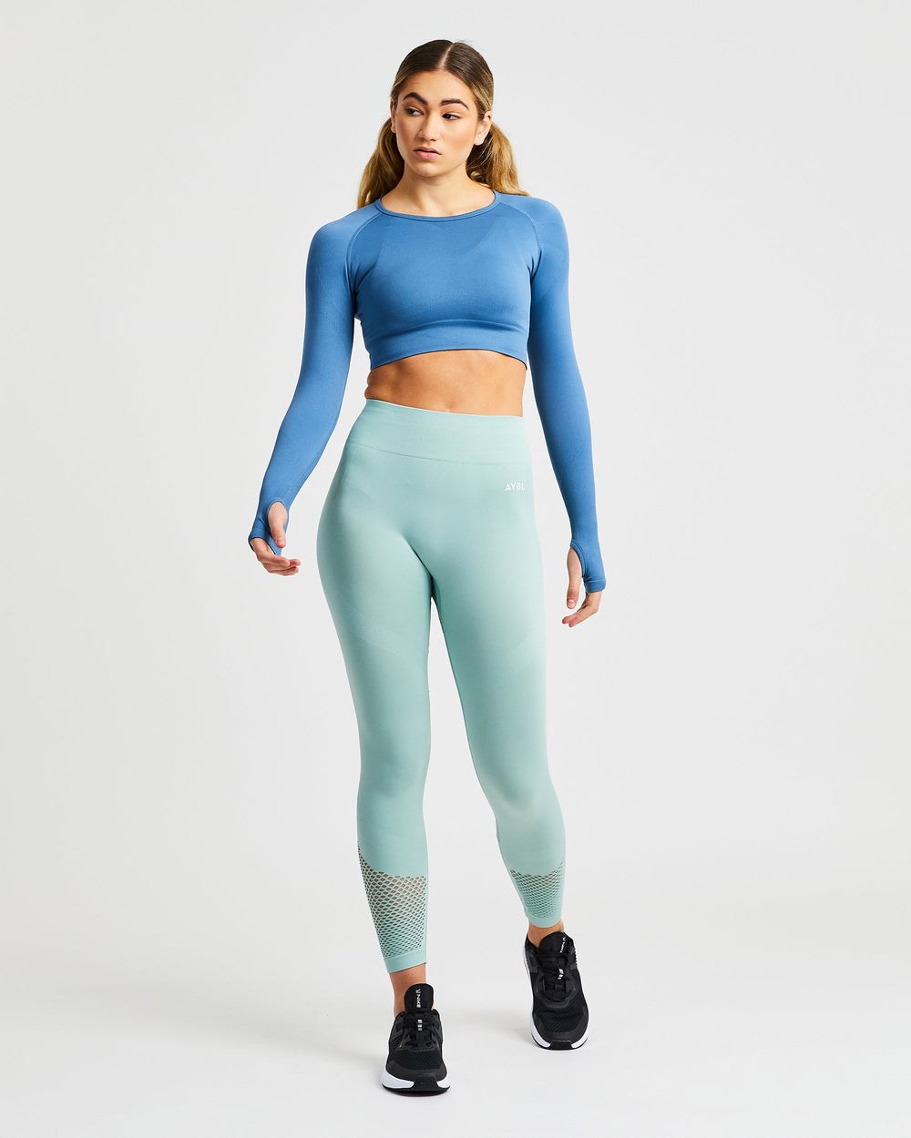 AYBL Reform Seamless Long Sleeve Crop Top Blau | 956-CZXSTG