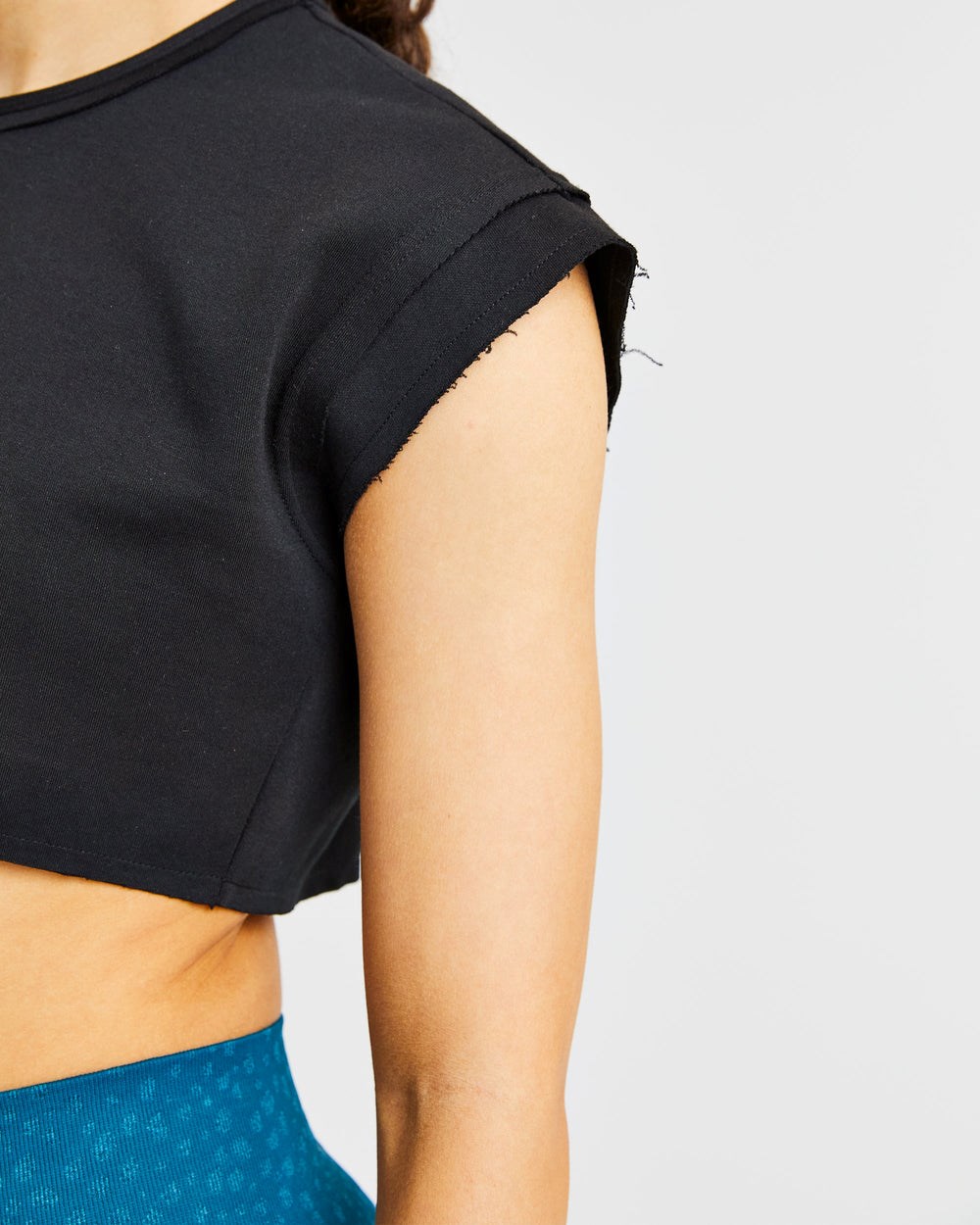 AYBL Sport Crop Top Schwarz | 142-KVYBLT