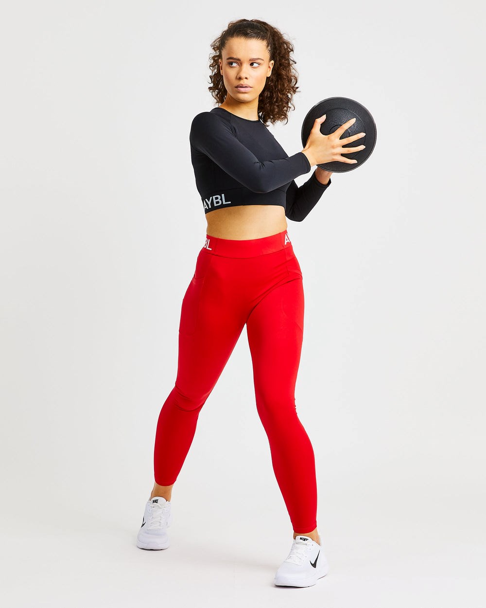 AYBL Sport Long Sleeve Crop Top Schwarz | 547-BUGMYW