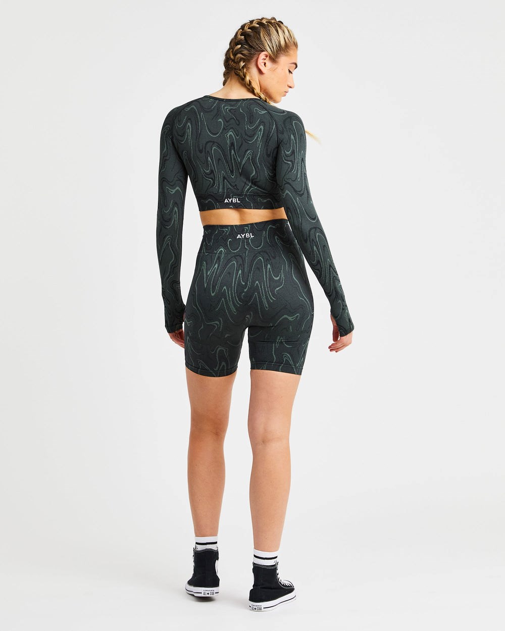 AYBL Velocity Seamless Long Sleeve Crop Top Schwarz | 380-DIQXGY